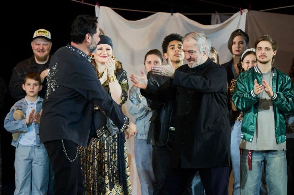 ��������������� ��������������� ����� ����� � ������ �������� ����� ���������� �������