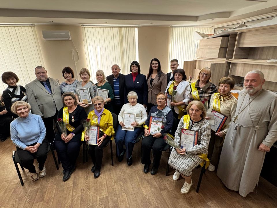 Татьяна Лобач: Ежегодно 5 декабря в России отмечается День добровольца (волонтёра), установленный Указом Президента РФ № 572 от 27 ноября 2017 года