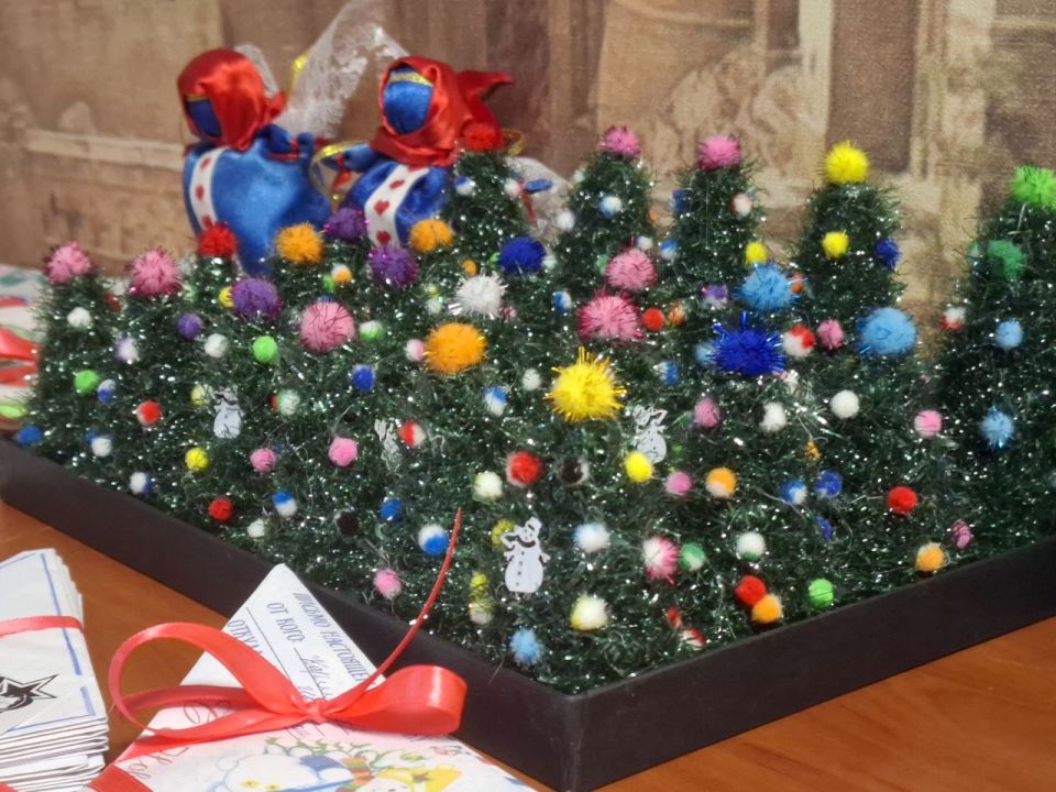 Участники программы "Севастополь — город Героев" посетили социальный приют Участники программы "Севастополь — город Героев" посетили социальный приют