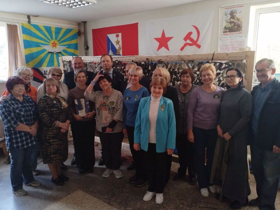 Александр Кулагин: Сегодня мы отмечаем День добровольца (волонтера) - праздник тех, кто бескорыстно, по велению сердцу и искренне делает мир лучше Александр Кулагин: Сегодня мы отмечаем День добровольца (волонтера) - праздник тех, кто бескорыстно, по велению сердцу и искренне делает мир лучше