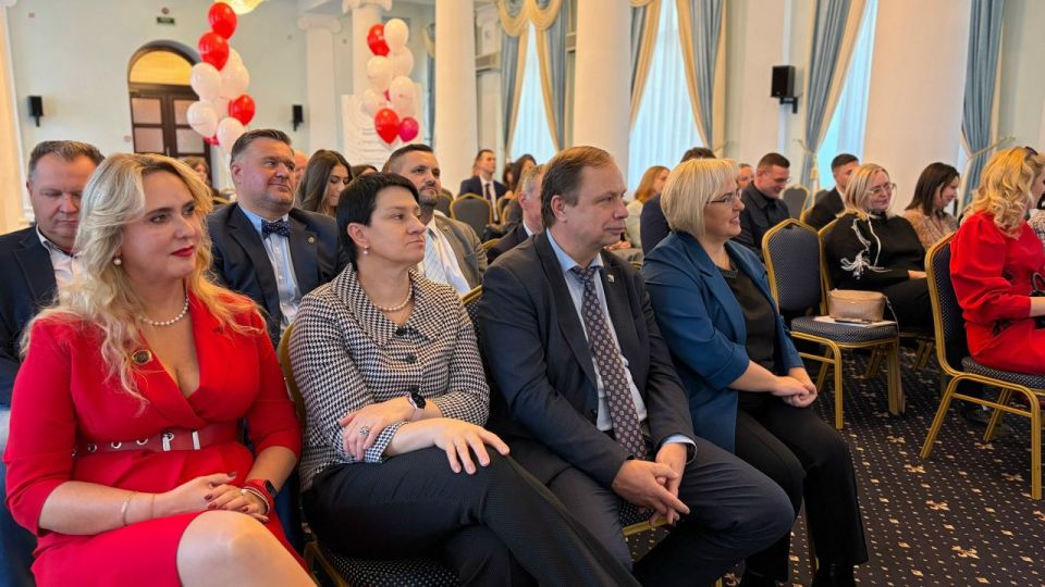 ��������� �������: � ����������� ���������� ������� "���������������� �����", ������� �������� ���������� ��������� "��� �����������"