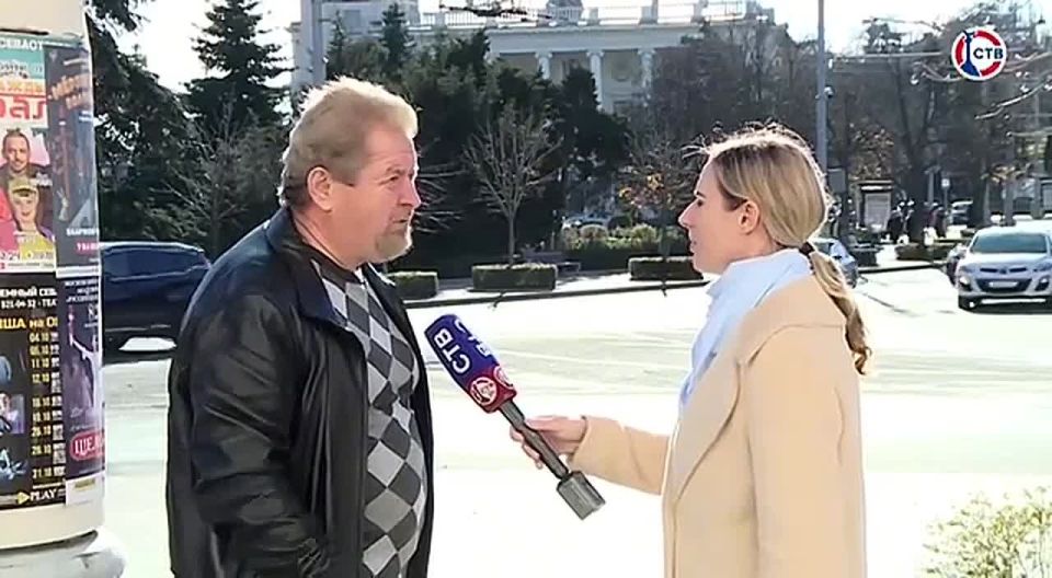 На прямой связи: 3 декабря губернатор Михаил Развожаев ответил на вопросы жителей