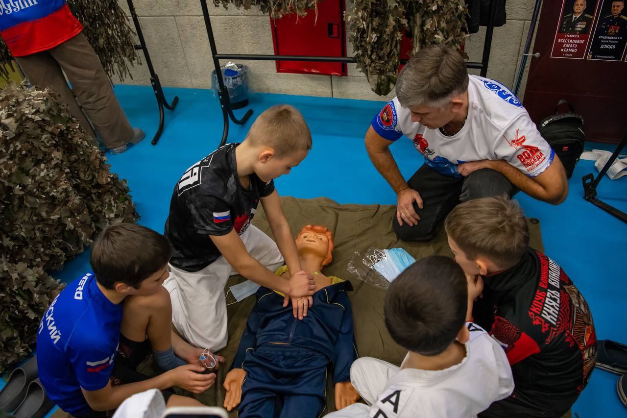 Севастополь присоединился к всероссийскому спортивно-патриотическому проекту «Герои Отечества» Севастополь присоединился к всероссийскому спортивно-патриотическому проекту «Герои Отечества»