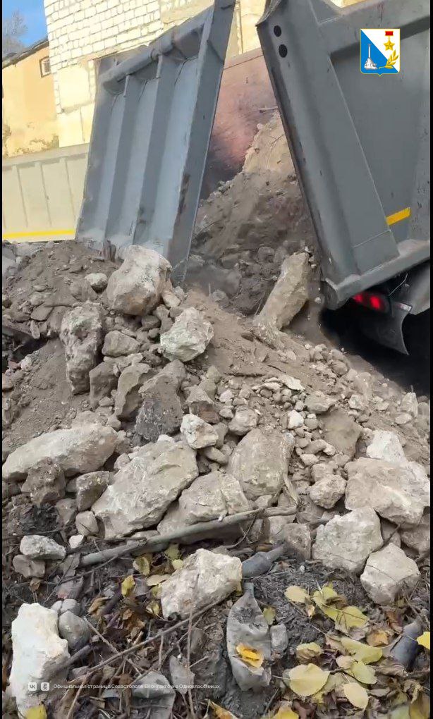 Севприроднадзор обнаружил сброс строительных отходов в районе кооператива «Вымпел-2» Севприроднадзор обнаружил сброс строительных отходов в районе кооператива «Вымпел-2»