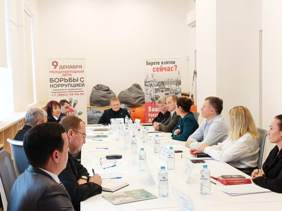 ���� �����������: ������ ������� � ������-������������ ����������� ����������� ������� ���������� ������������������ ����������������, ������������ � �������������� ��� ������ � ����������