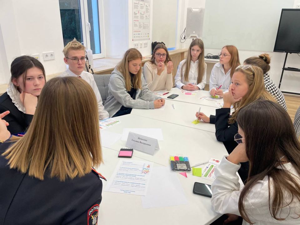 � ����������� ����������� ������� ������� � ��������� ������������ ������������ ����� ����������