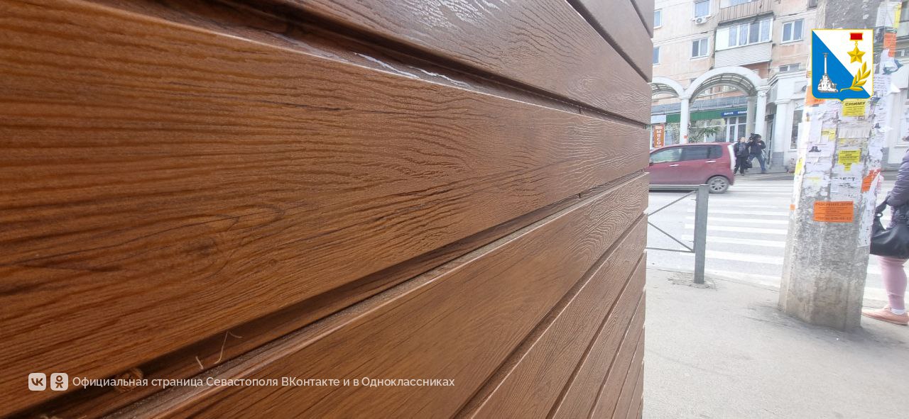 В Севастополе установили первый торговый павильон, который полностью соответствует новым городским стандартам В Севастополе установили первый торговый павильон, который полностью соответствует новым городским стандартам