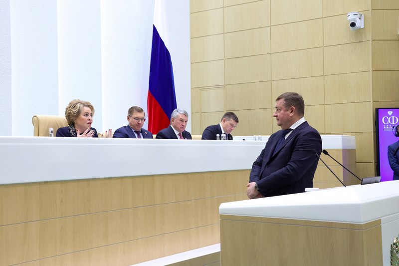 Екатерина Алтабаева: Накануне на заседании СФ глава Росимущества Вадим Владимирович Яковенко проинформировал сенаторов по вопросу о промежуточных итогах проведения инвентаризации и выявления федерального имущества в... Екатерина Алтабаева: Накануне на заседании СФ глава Росимущества Вадим Владимирович Яковенко проинформировал сенаторов по вопросу о промежуточных итогах проведения инвентаризации и выявления федерального имущества в...