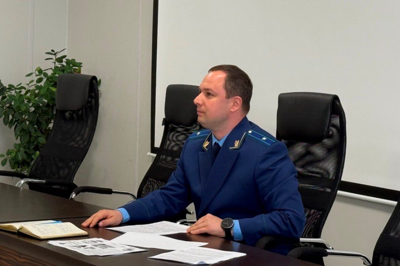 Работники Севастопольской межрайонной природоохранной прокуратуры провели просветительские встречи по вопросам противодействия коррупции Работники Севастопольской межрайонной природоохранной прокуратуры провели просветительские встречи по вопросам противодействия коррупции