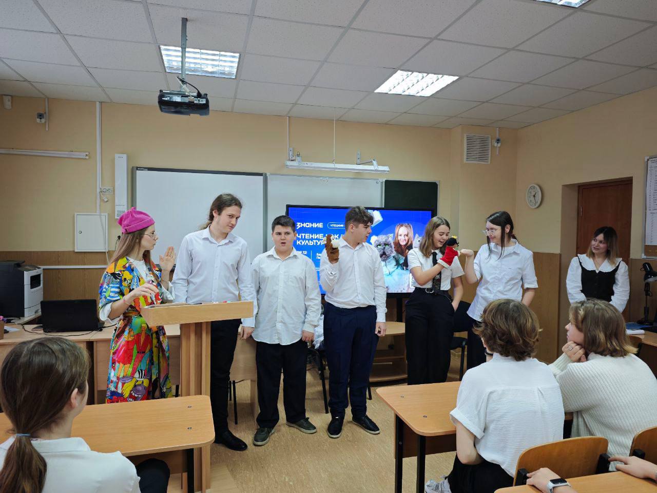 Необычная просветительская встреча состоялась в гимназии № 8 имени Н.Т. Хрусталева Необычная просветительская встреча состоялась в гимназии № 8 имени Н.Т. Хрусталева
