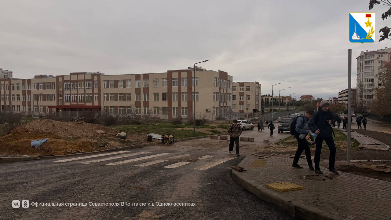 Объясняем, как пройти к новому Античному проспекту Объясняем, как пройти к новому Античному проспекту