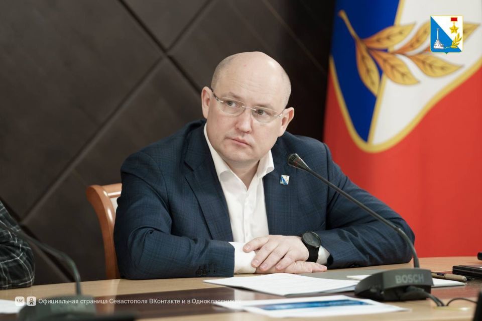 ������ ��������� � ������ ������ �������� ������������� ����� ���������� � �����������