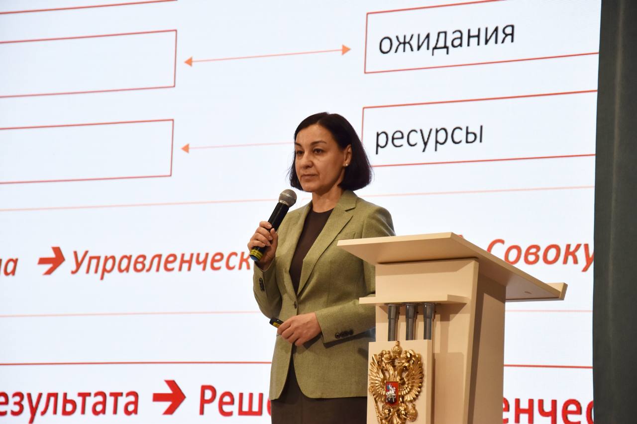 Впервые в Севастополе провели трехдневный образовательный интенсив «Флагманская школа» в рамках реализации проекта «Флагманы образования» президентской платформы АНО «Россия – страна возможностей» Впервые в Севастополе провели трехдневный образовательный интенсив «Флагманская школа» в рамках реализации проекта «Флагманы образования» президентской платформы АНО «Россия – страна возможностей»