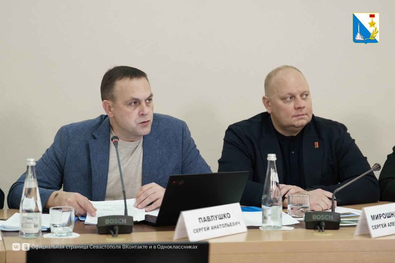 Михаил Развожаев и Сергей Цивилёв обсудили строительство новой подстанции в Севастополе Михаил Развожаев и Сергей Цивилёв обсудили строительство новой подстанции в Севастополе