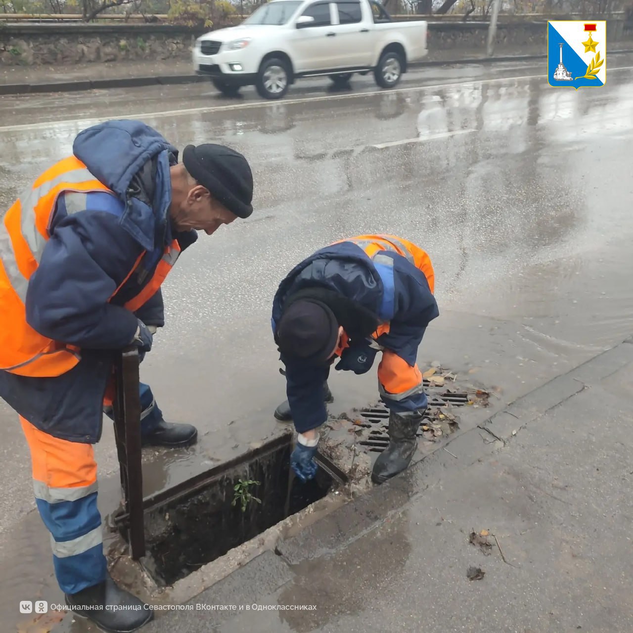 «Водоканал» продолжает очищать ливнёвые сети Севастополя «Водоканал» продолжает очищать ливнёвые сети Севастополя