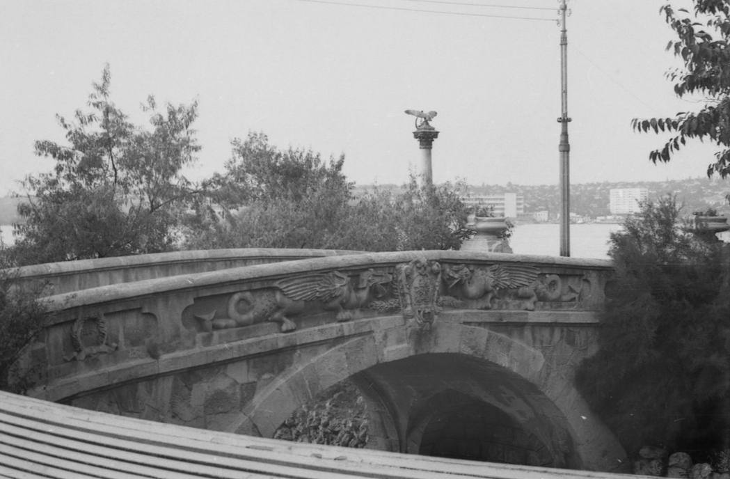 Мост влюблённых (Драконий мост), 1978-1980 годы