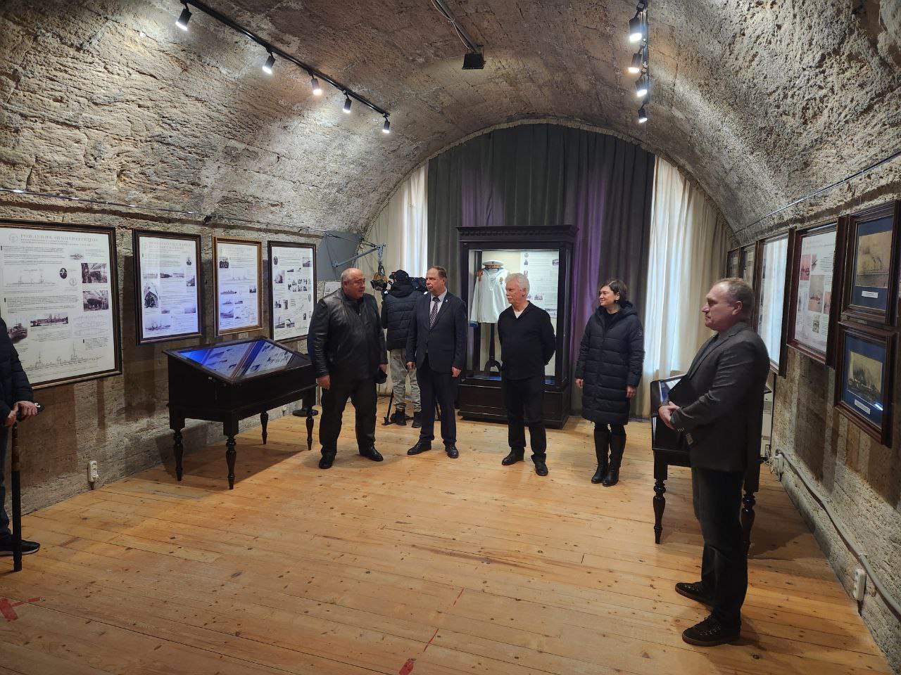 В Михайловской батарее открылась новая экспозиция линкора «Императрица Мария» — флагмана Российского императорского флота В Михайловской батарее открылась новая экспозиция линкора «Императрица Мария» — флагмана Российского императорского флота