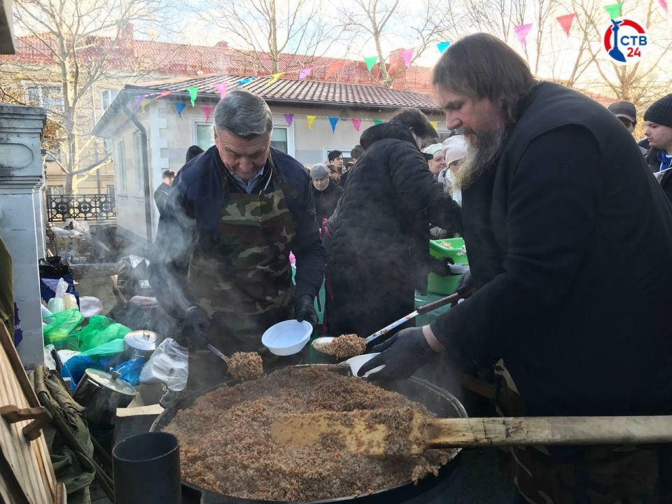 В Севастополе прошла заключительная благотворительная ярмарка Гуманитарной миссии