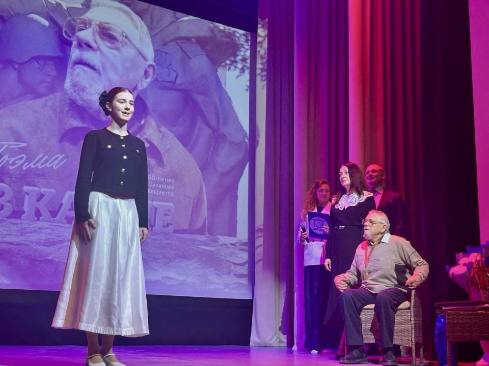 Торжественное мероприятие в честь юбилея скульптора Владимира Суханова Торжественное мероприятие в честь юбилея скульптора Владимира Суханова