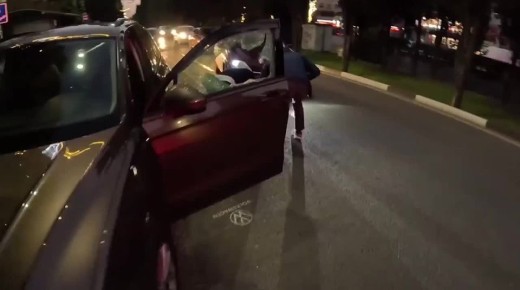 Два чиновника из Ялты задержаны за мошенничество с землёй и взятками