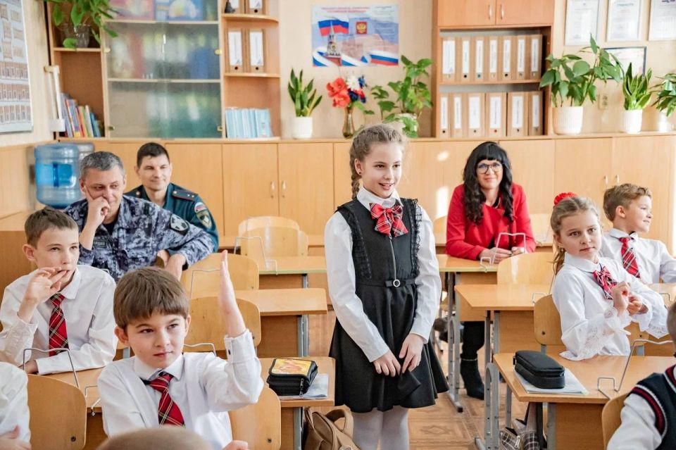 ����� 350 ��������������� ���������� �������� �� ���� ��������� � ������ ����