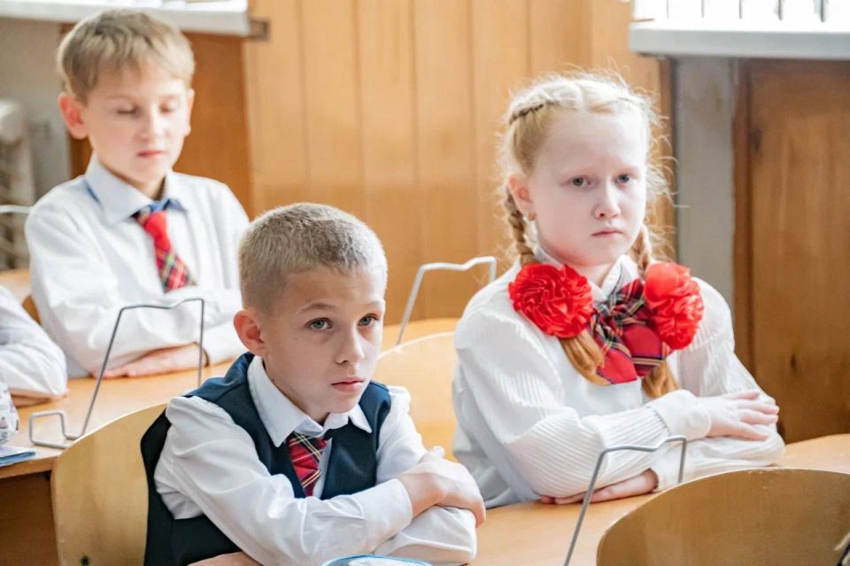 ����� 350 ��������������� ���������� �������� �� ���� ��������� � ������ ����