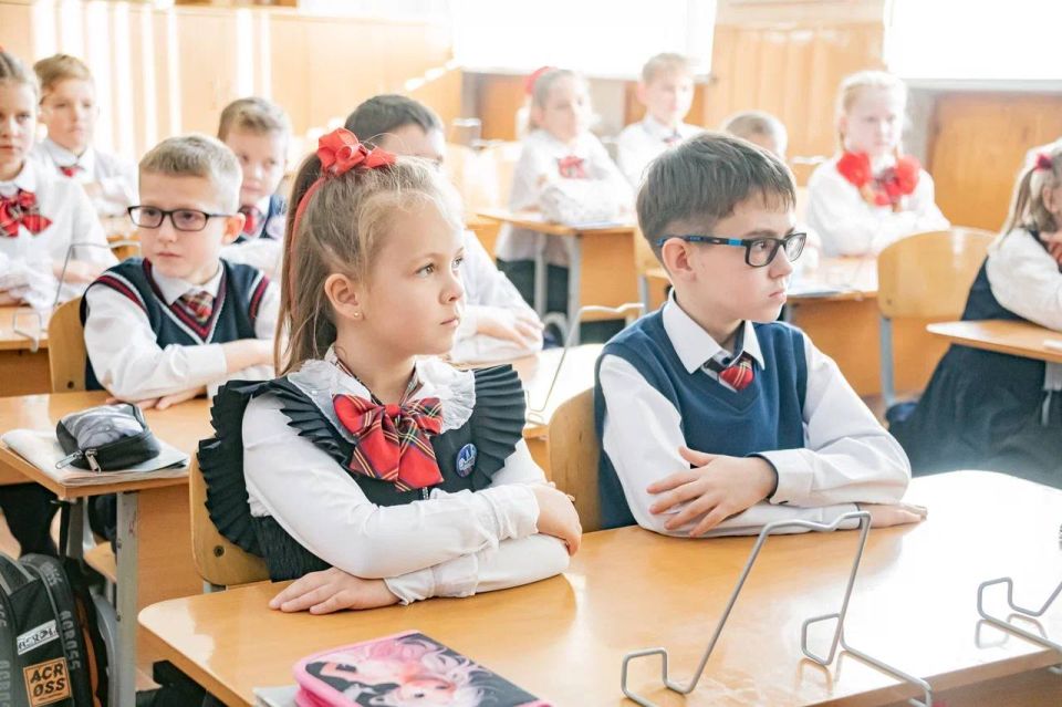 ����� 350 ��������������� ���������� �������� �� ���� ��������� � ������ ����