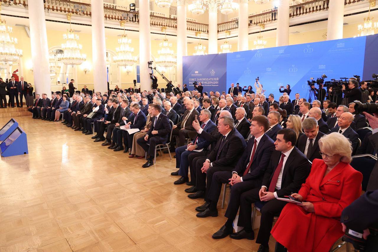 Владимир Немцев: Принял участие в пленарном заседание Совета законодателей РФ под руководством Председателя Совета Федерации Валентины Матвиенко и спикера Государственной Думы Вячеслава Володина Владимир Немцев: Принял участие в пленарном заседание Совета законодателей РФ под руководством Председателя Совета Федерации Валентины Матвиенко и спикера Государственной Думы Вячеслава Володина