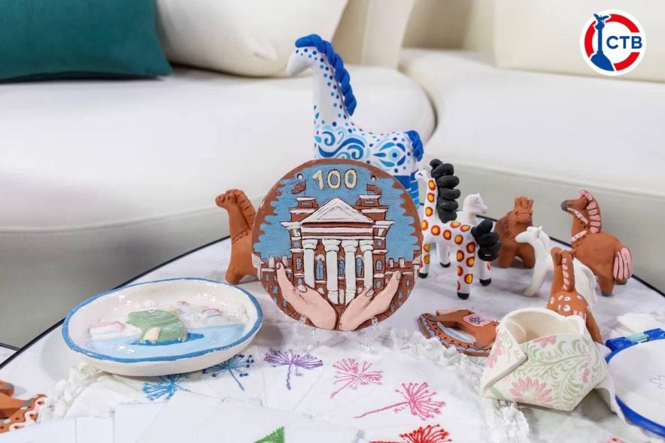 Простые утренние традиции, которые помогут проснуться и наполниться позитивом: горячий напиток, вкусный завтрак и программа «Доброе утро, Севастополь!» Простые утренние традиции, которые помогут проснуться и наполниться позитивом: горячий напиток, вкусный завтрак и программа «Доброе утро, Севастополь!»