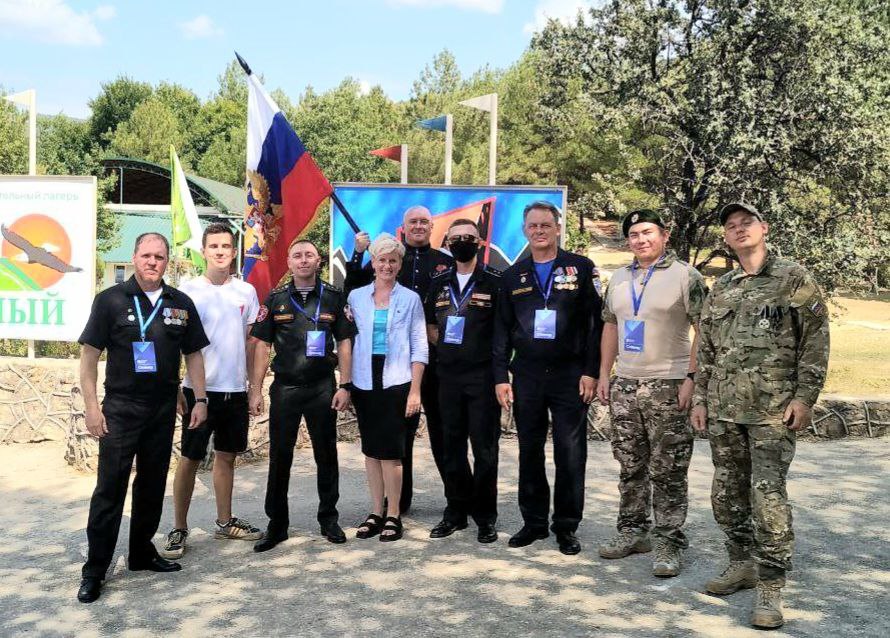 «Воспитывать истинных патриотов, готовых поддерживать наших защитников делом и сердцем – это наша основная миссия и мы этим гордимся!" «Воспитывать истинных патриотов, готовых поддерживать наших защитников делом и сердцем – это наша основная миссия и мы этим гордимся!"