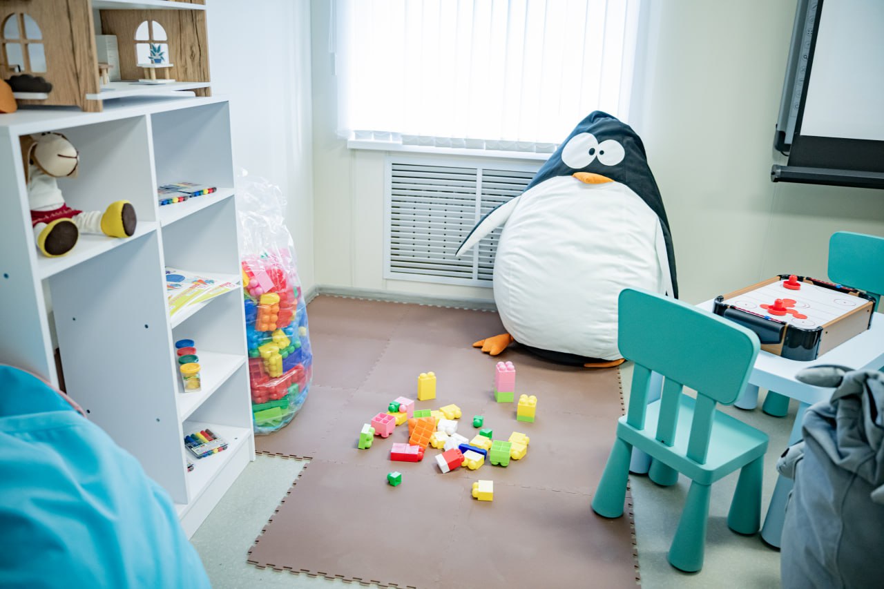 Михаил Развожаев: Открыли в Севастополе первый семейный МФЦ, куда жители города могут обращаться за помощью по «домашним» вопросам Михаил Развожаев: Открыли в Севастополе первый семейный МФЦ, куда жители города могут обращаться за помощью по «домашним» вопросам