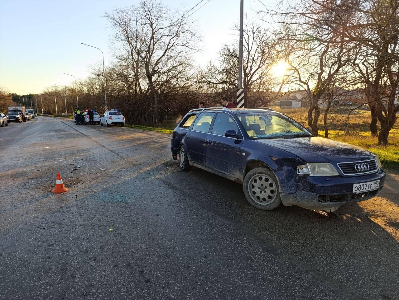 В ДТП на автодороге «Симферополь-Бахчисарай-Севастополь» пострадал мотоциклист В ДТП на автодороге «Симферополь-Бахчисарай-Севастополь» пострадал мотоциклист
