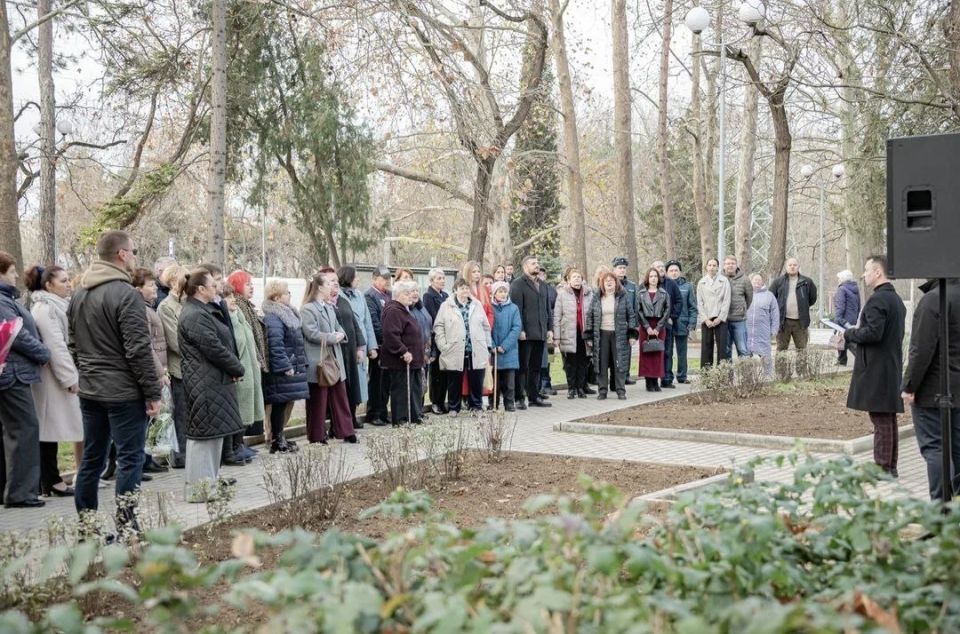 � ��������� ������������ ������� ����� ������