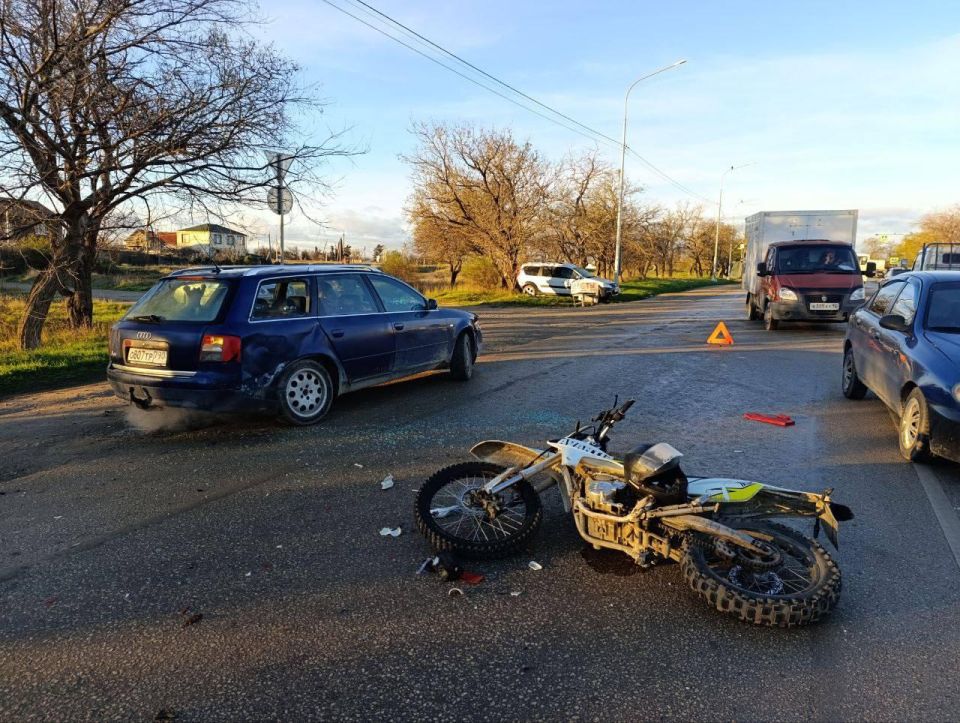 � ��� �� ���������� ������������-����������-������������ ��������� �����������