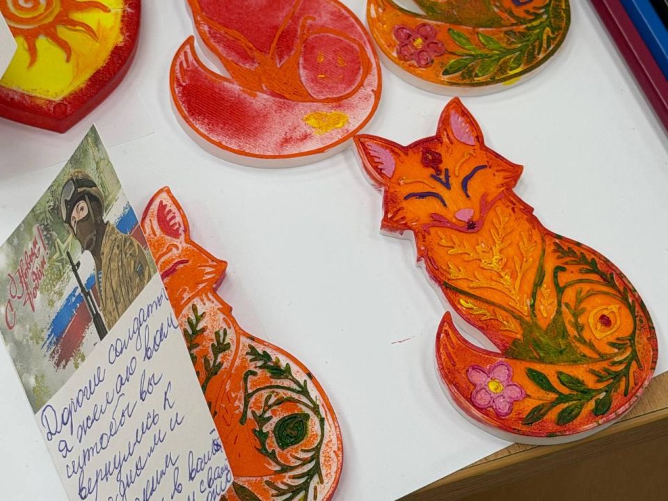 Татьяна Лобач: Сегодня открылась благотворительная выставка «Дети — нашим защитникам!», организованная комитетом по развитию женского предпринимательства Севастопольского регионального отделения «Опоры России» при поддержке... Татьяна Лобач: Сегодня открылась благотворительная выставка «Дети — нашим защитникам!», организованная комитетом по развитию женского предпринимательства Севастопольского регионального отделения «Опоры России» при поддержке...