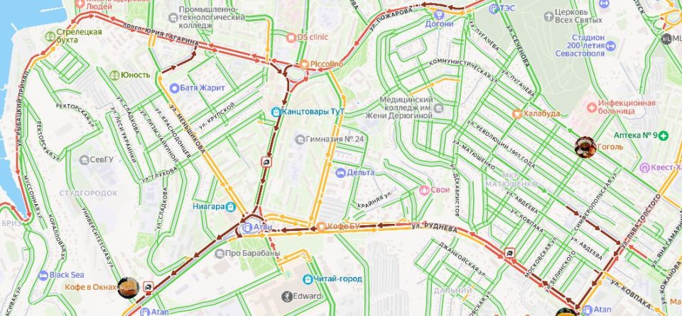 ДТП с участием пяти автомобилей произошло в районе остановки «Студгородок» ДТП с участием пяти автомобилей произошло в районе остановки «Студгородок»