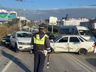 ������� ��������� � 14:00. ������������ ��������� ��� ������ ���������, � �������� ����������������