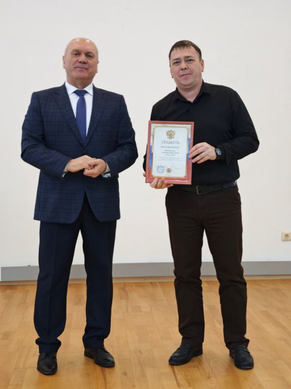 � ������� ��� ���ʻ � �. ����������� �������� ����������� ����������: