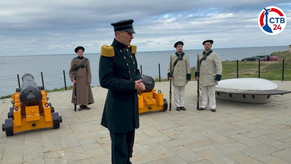 ����� ��������� 100-����� ��������� ����������� ����� �� �������� ����� ���������� ������������������ ����� ����� �������� �����