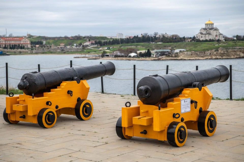 ������������ ����� ������� �������� ����� ���������� ����� ��������� 100-����� ��������� ����������� ����� �� ��� ������