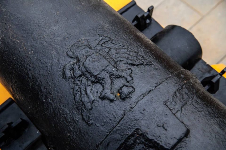 ������������ ����� ������� �������� ����� ���������� ����� ��������� 100-����� ��������� ����������� ����� �� ��� ������