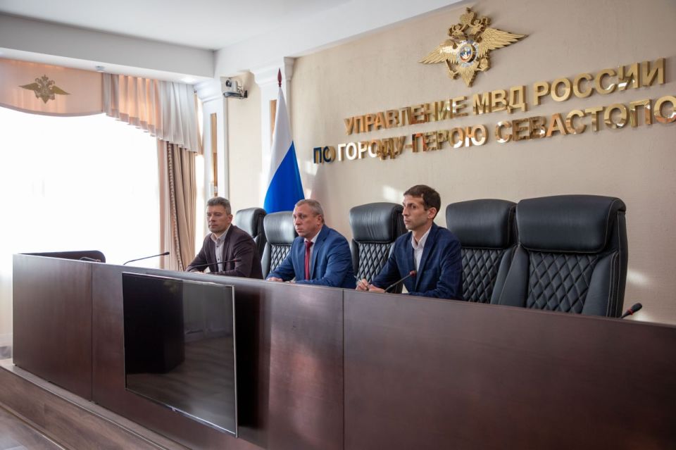 � ���� ������ �� �.����������� �������� ������� ���������� ���������������� � �������������������� ��������, ��������������� ����������� � ����������