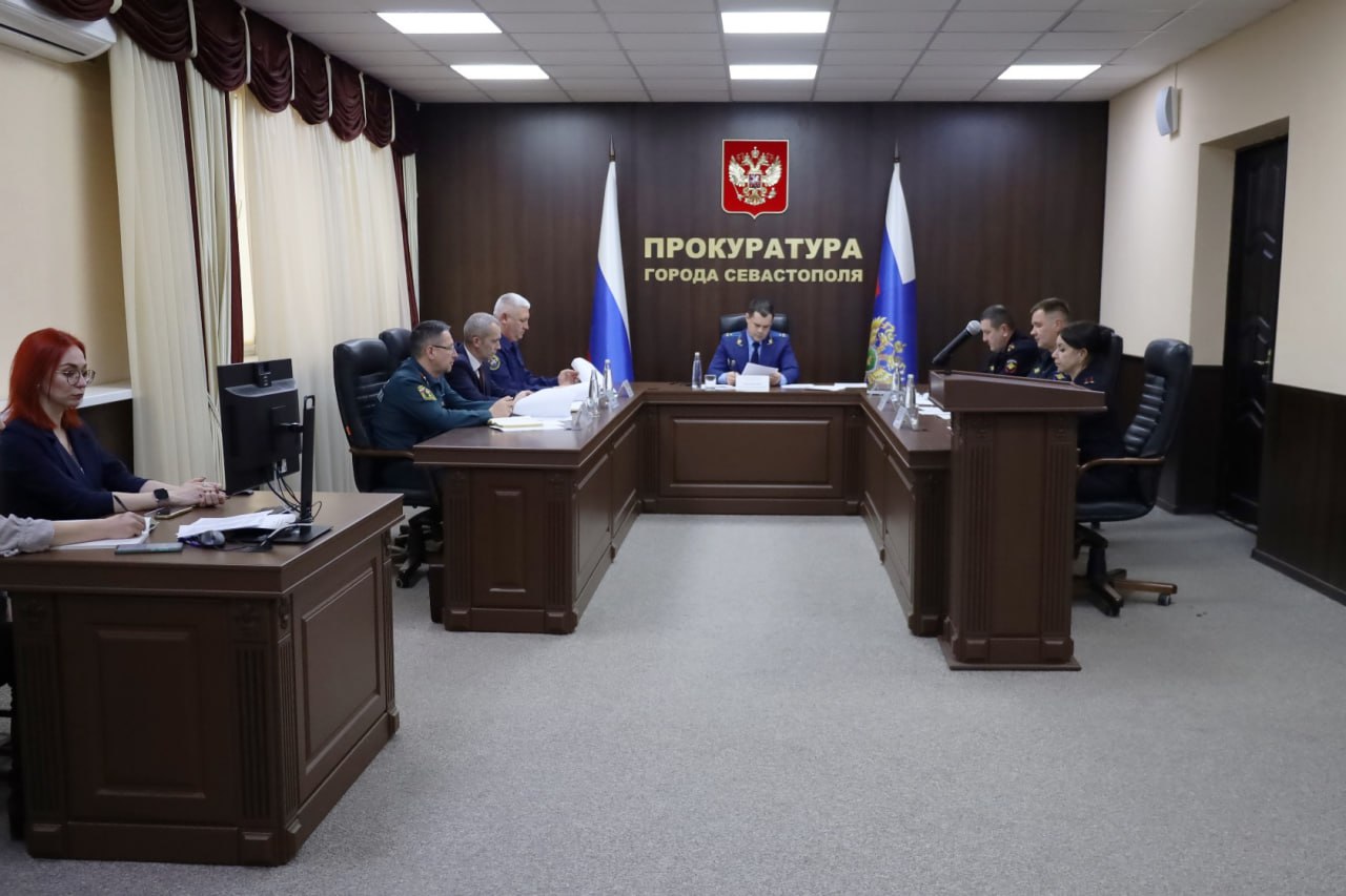В прокуратуре города Севастополя под председательством заместителя прокурора города Анатолия Абраменко состоялось очередное заседание межведомственной рабочей группы в сфере уголовно-правовой статистики В прокуратуре города Севастополя под председательством заместителя прокурора города Анатолия Абраменко состоялось очередное заседание межведомственной рабочей группы в сфере уголовно-правовой статистики