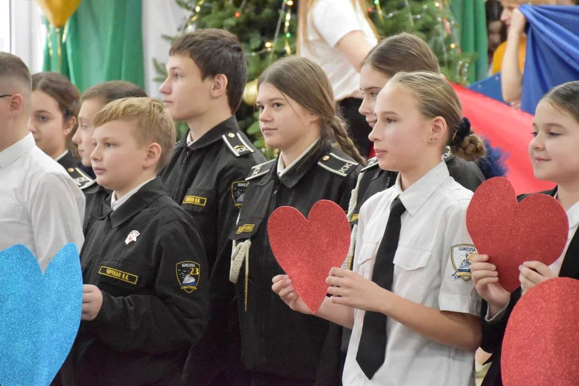 Школа №23 имени Бориса Александровича Кучера отметила 45-летие Школа №23 имени Бориса Александровича Кучера отметила 45-летие