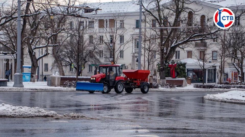 В Севастополе отмечается резкое похолодание — на дорогах возможен гололёд