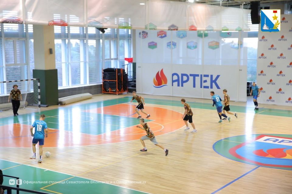 � ������� ������ ������������ ������ �� ����-������� � ��������������� 810-� ������� ������� ������