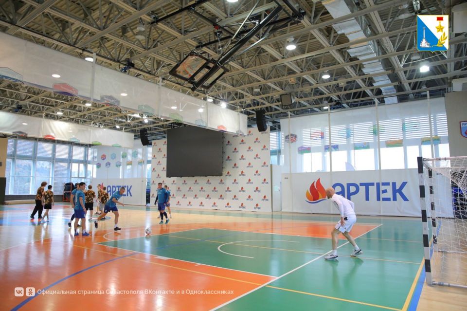 � ������� ������ ������������ ������ �� ����-������� � ��������������� 810-� ������� ������� ������