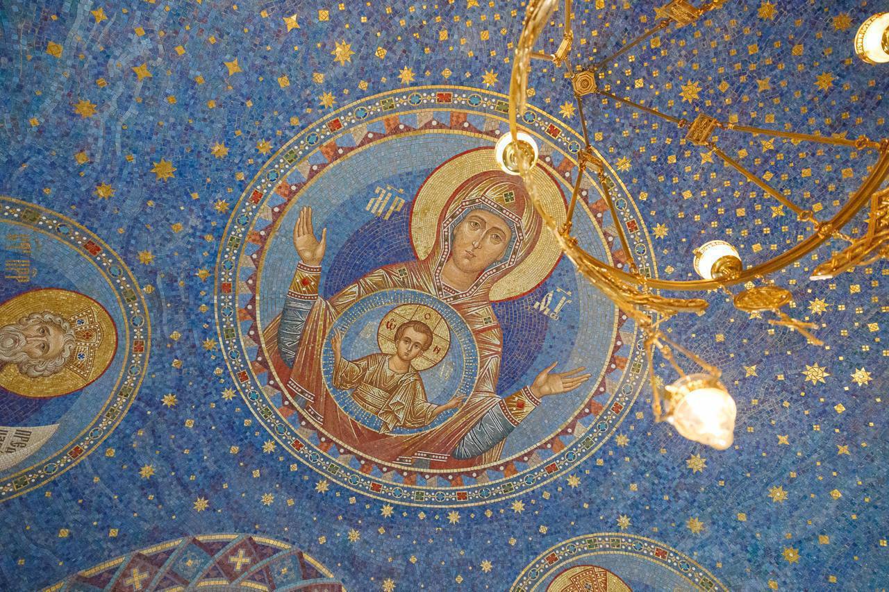 Божественное рождественское богослужение в Херсонесе в Свято-Владимирском соборе в прямом эфире телеканала СТВ Божественное рождественское богослужение в Херсонесе в Свято-Владимирском соборе в прямом эфире телеканала СТВ