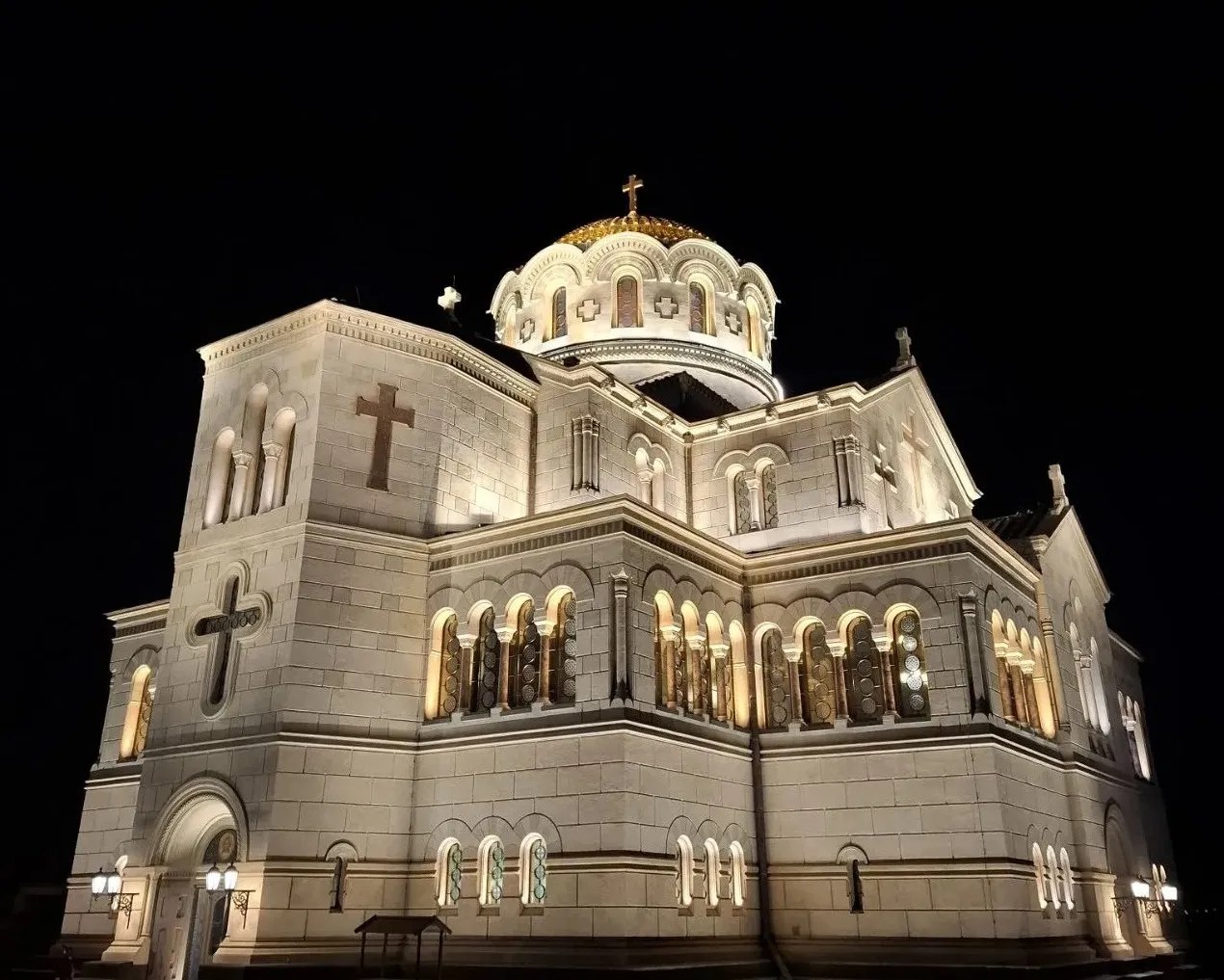 В Рождественскую ночь в Севастополе будет работать несколько маршрутов общественного транспорта