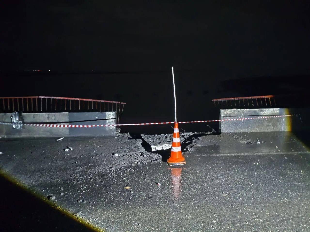 Автомобильный мост в районе села Чонгар повреждён в результате падения одного из двух сбитых БПЛА